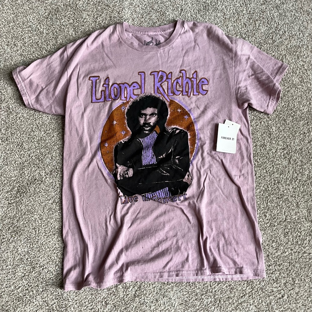 Forever 21 Purple Short Sleeve Tee - new with tags!